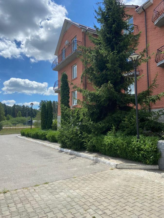 Готель Ягодин Starovoitove Extérieur photo