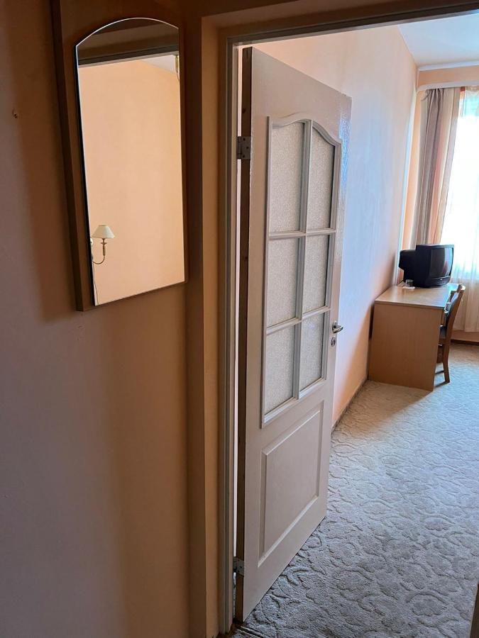 Готель Ягодин Starovoitove Extérieur photo
